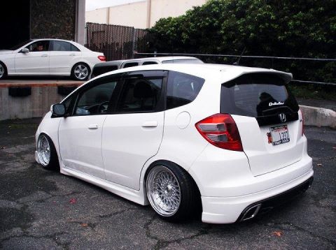 Posted in Cars with tags BBS BBS RS Fit Hellaflush Honda Honda Fit